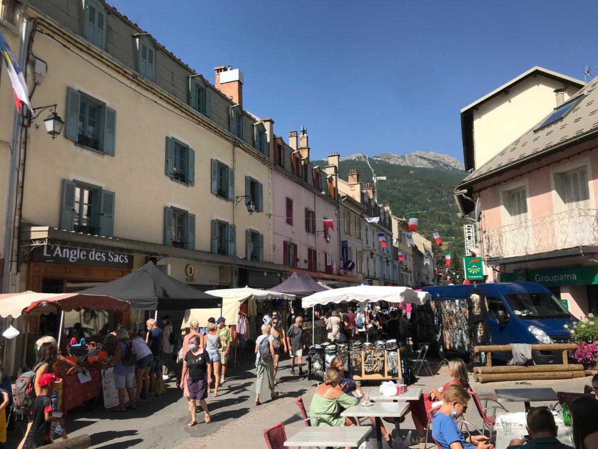 Appartement Cosy Montagne, Centre Ville De Briancon Екстер'єр фото